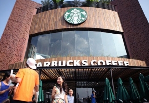 Người Việt uống cà phê Starbucks đắt thứ 3 thế giới 